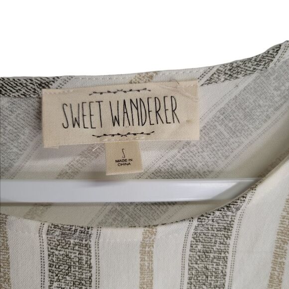 Sweet Wanderer Small Blouse  - Picture 4 of 4